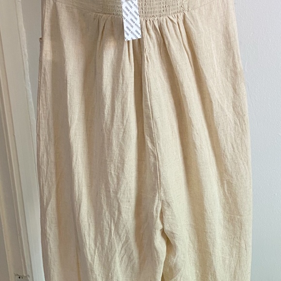 Urban Outfitters NWT lightweight halter jumpsuit size M - Picture 4 of 6